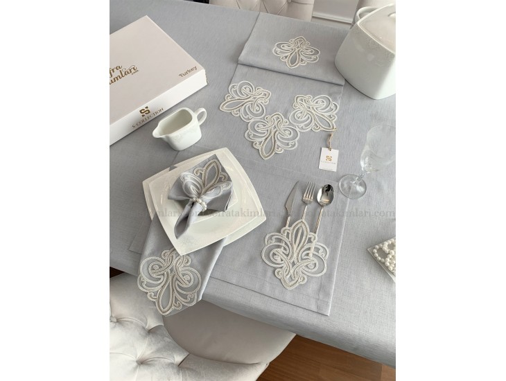 Комплект покривка за маса и салфетки 38 части - Viento, mod.2